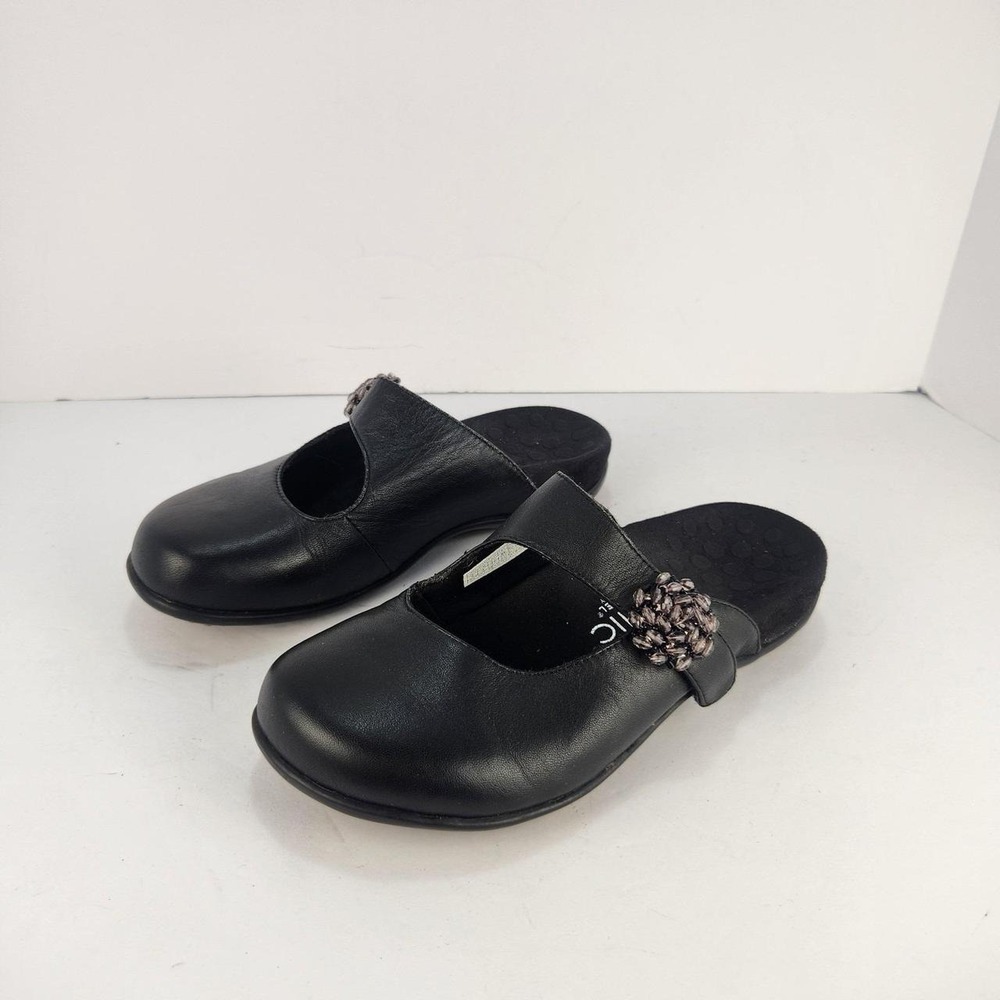Vionic Women's Size 6 Black Leather Mary Jane Mule Clogs Slip On Comfort Shoes
